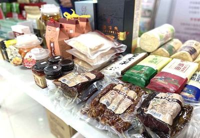 蔡甸供銷牽線搭橋 來鳳特色農產品走進大武漢