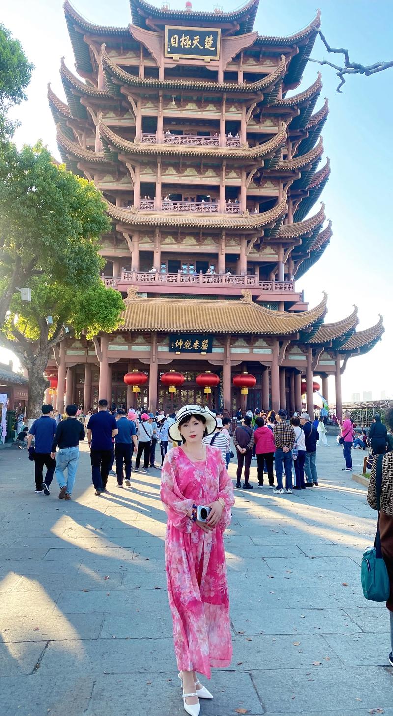 武漢黃鶴樓煙花三月下揚州l旅游景點